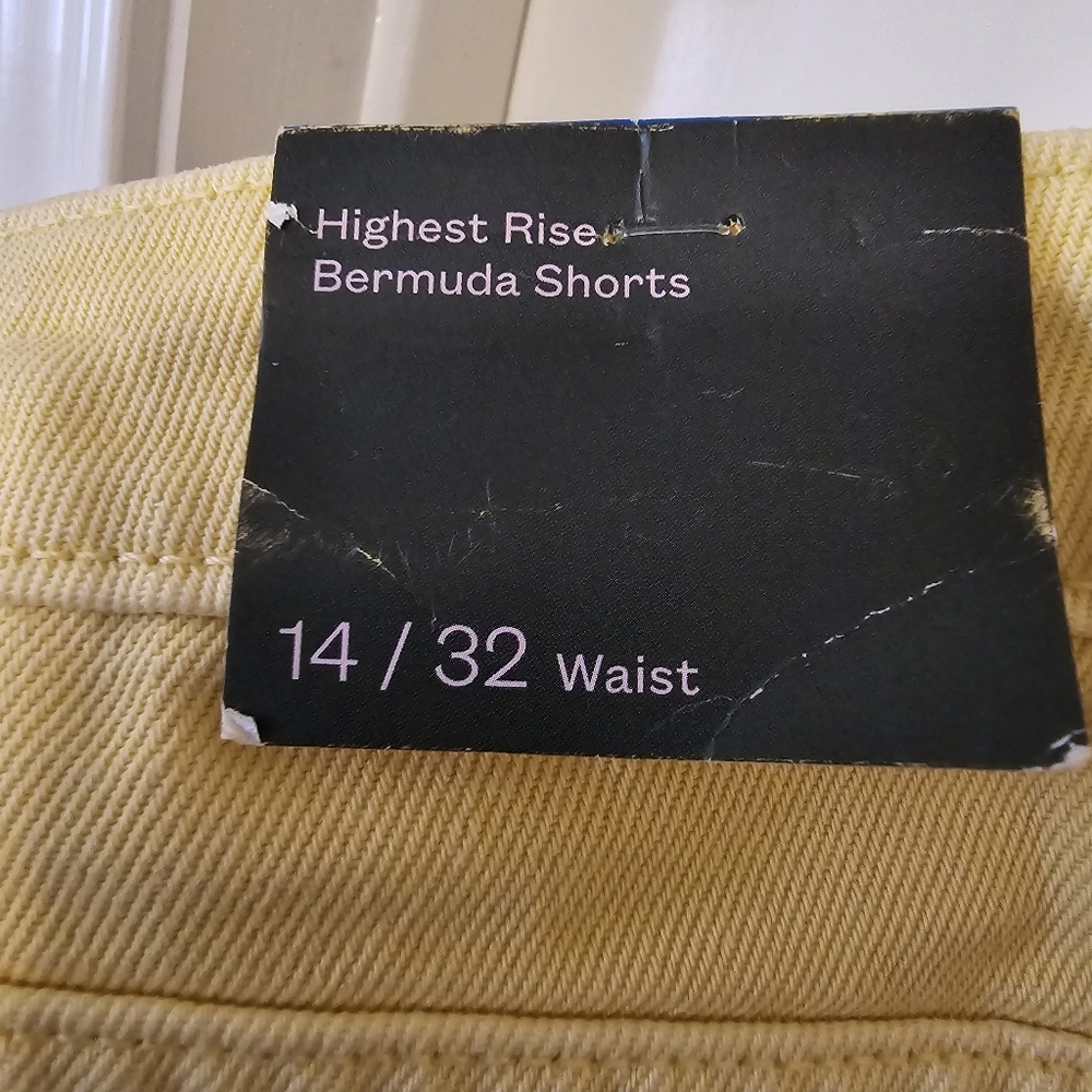 #446 Wild fable women's highest rise Bermuda jeans shorts - Picture 5 of 8